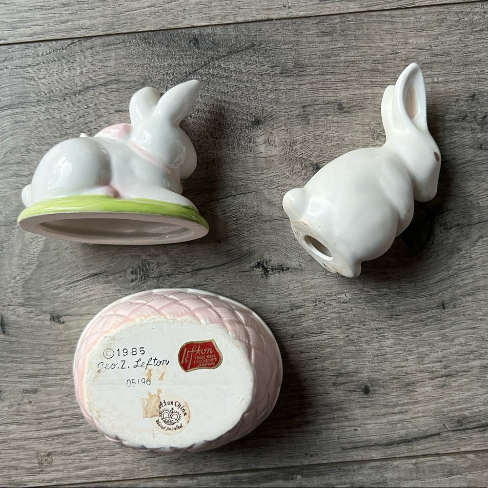 Spring Lefton Porcelain Rabbit In Basket & Standing 2 Rabbit shaped Molds - Picture 3 of 8